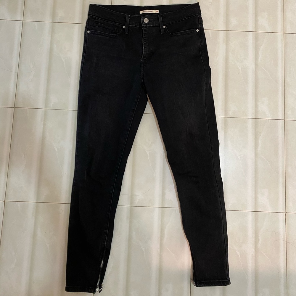Levi’s 311 Shaping Skinny Women’s Jeans - 28